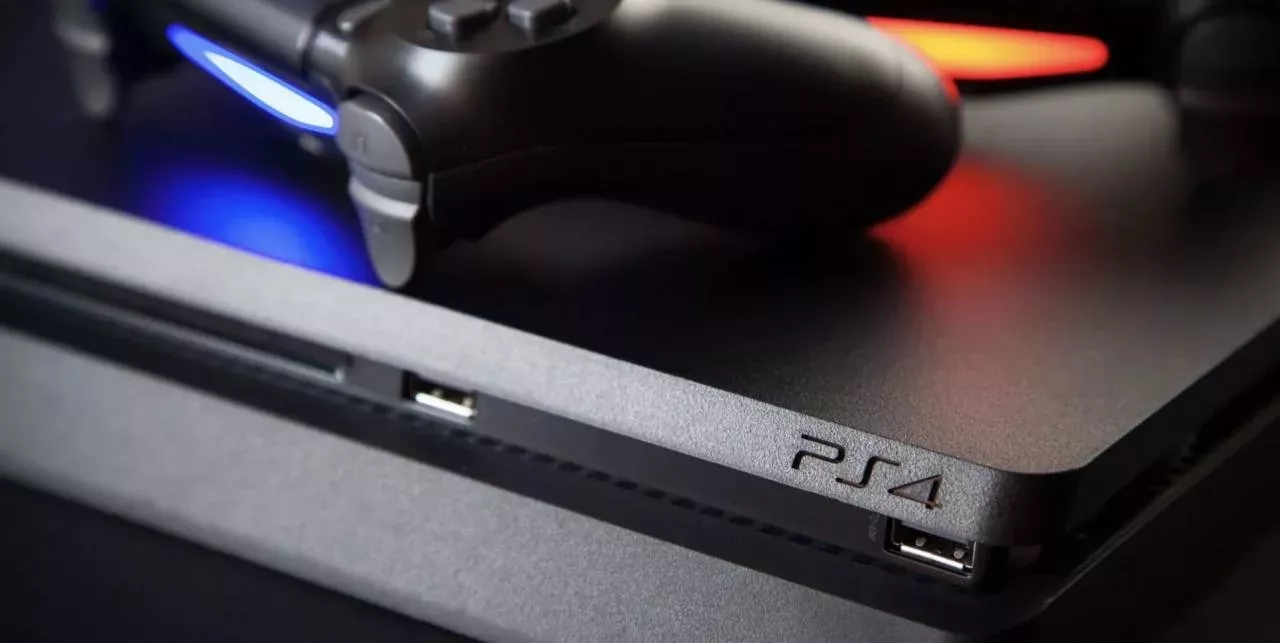 PS4