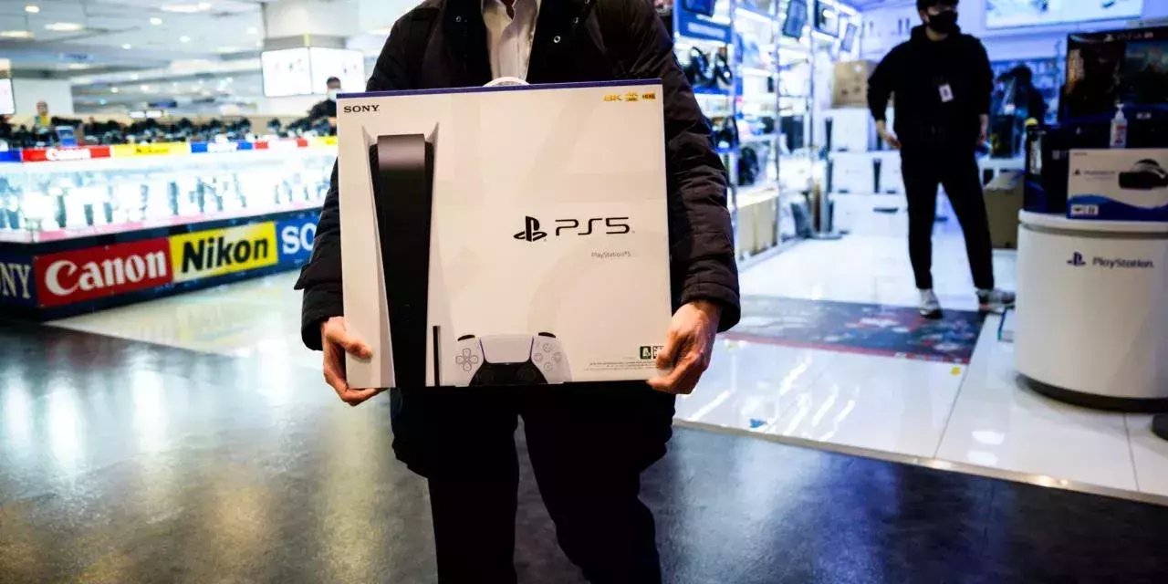 Arnaque aux faux billets pour la PS5
