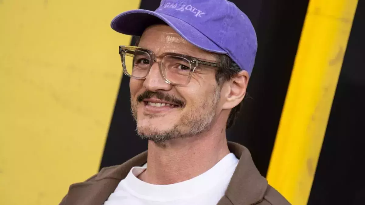 Pedro Pascal J.K. Rowling