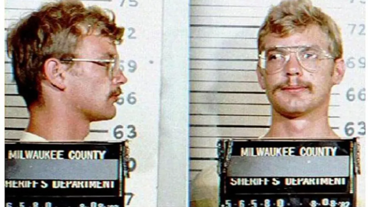 Il n'existe pas vraiment de photos de David Dahmer, il s'agit ici du mugshot de Jeffrey Dahmer lors de son arrestation en 1991