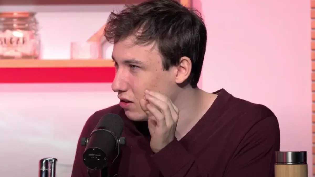 Sardoche critique Twitch après le ban de Samuel Etienne