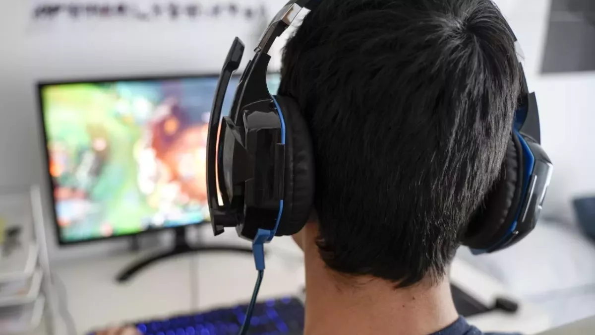 Un casque gaming peut-il changer la forme du crâne s'il est porté trop longtemps ?