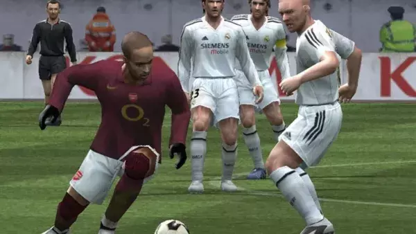 19. Pro Evolution Soccer 5