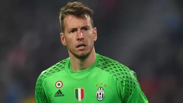 FIFA 19 - Neto,  4 points