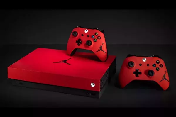 Xbox One X                                 