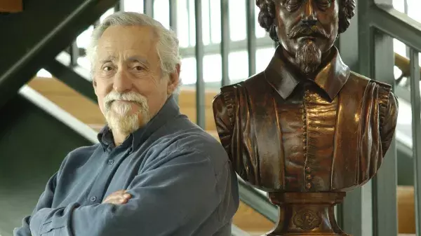 39. Mike Nussbaum