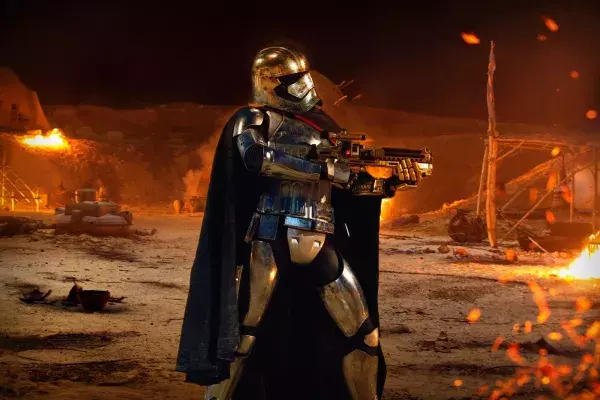5ème - Capitaine Phasma du Premier Ordre