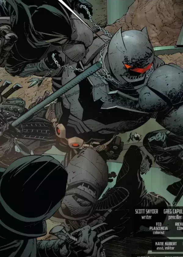 7ème : la 'Trasher Suit' de Batman