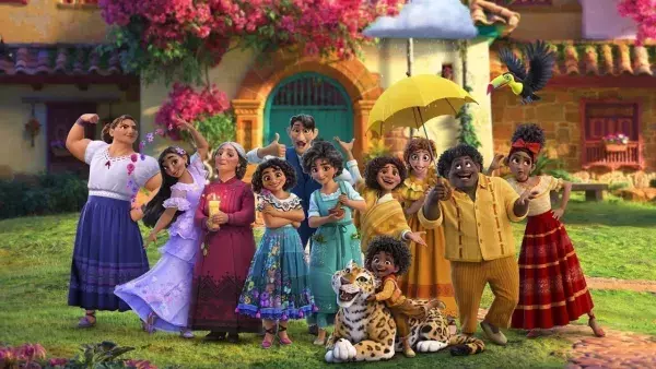 8. Encanto : La fantastique famille Madrigal