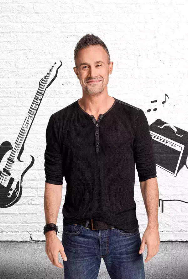Freddie Prinze Jr (Scooby-Doo, Brooklyn Rules, Star Wars 9)