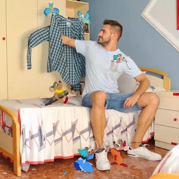 En cas de panne de réveil, on peut heureusement compter sur les amis de Cendrillon pour nous aider
