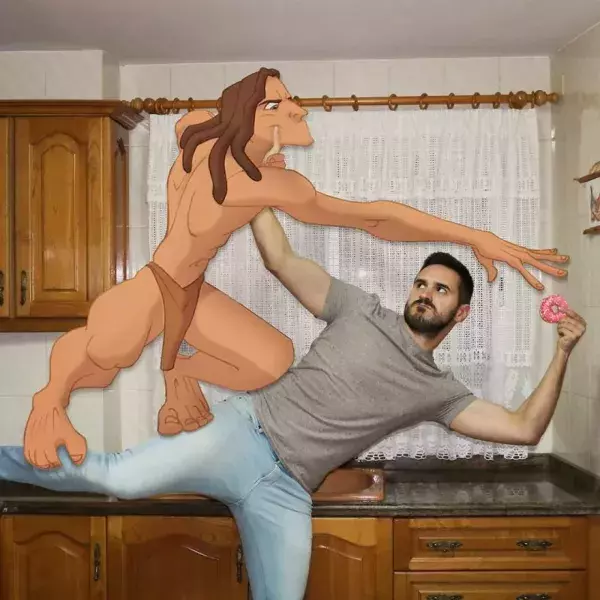 On en connaît un qui va devoir lutter de toutes ses forces pour empêcher Tarzan d'avoir ce beignet...