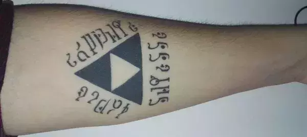 La Triforce en langue Gerudo !