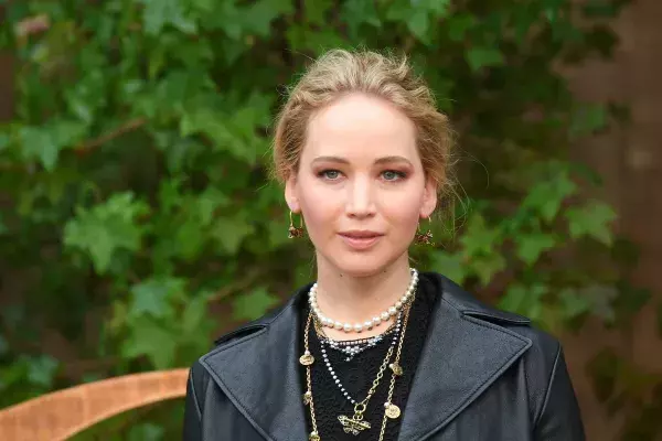 Jennifer Lawrence 