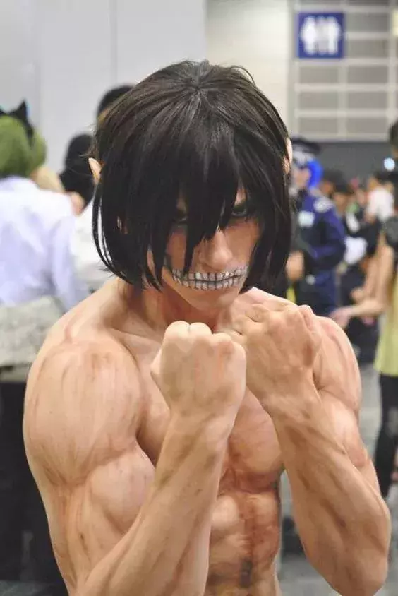 Le titan d'Eren amené à son paroxysme