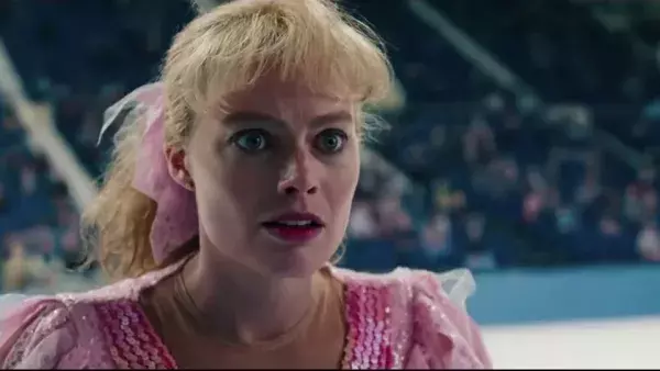 Margot Robbie 