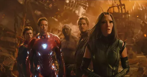 N°2 : Avengers - Avengers (2012) / Avengers Age of Ultron (2015) / Avengers Infinity War (2018) / Avengers Endgame (2019)