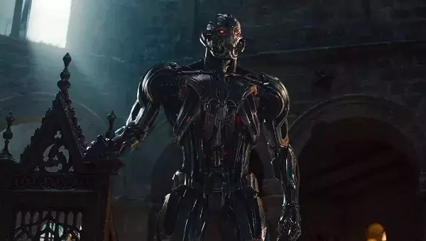 Numéro 9 : Ultron (interprété par James Spader)                                                               