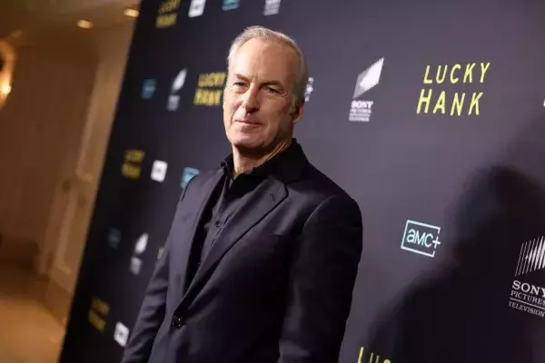 Bob Odenkirk (Saul Goodman)