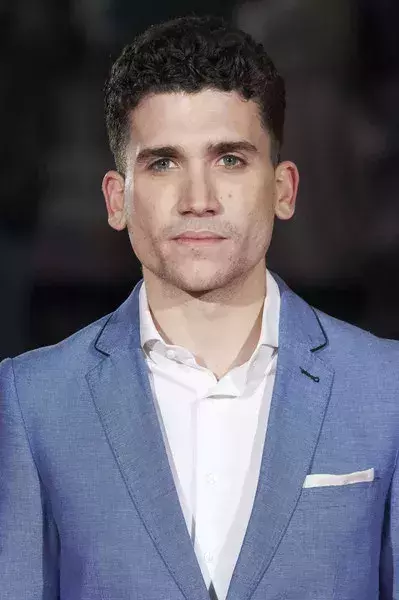 Jaime Lorente                       