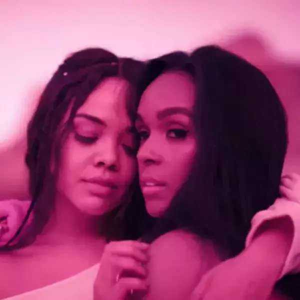 Tessa Thompson, en couple avec une célèbre chanteuse !